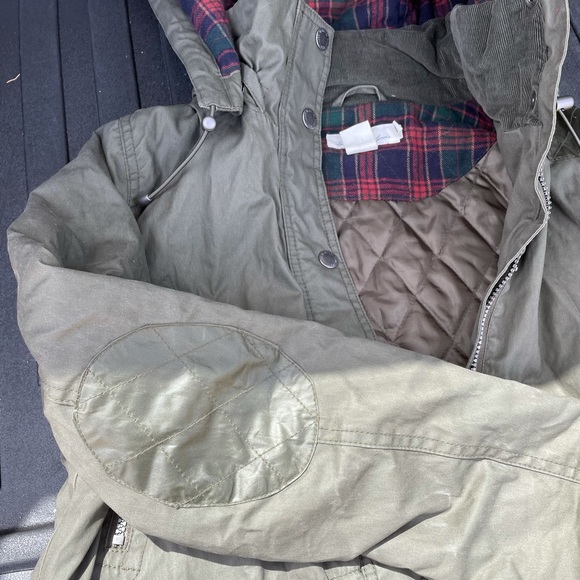 H&M Women’s Jacket - Picture 2 of 3